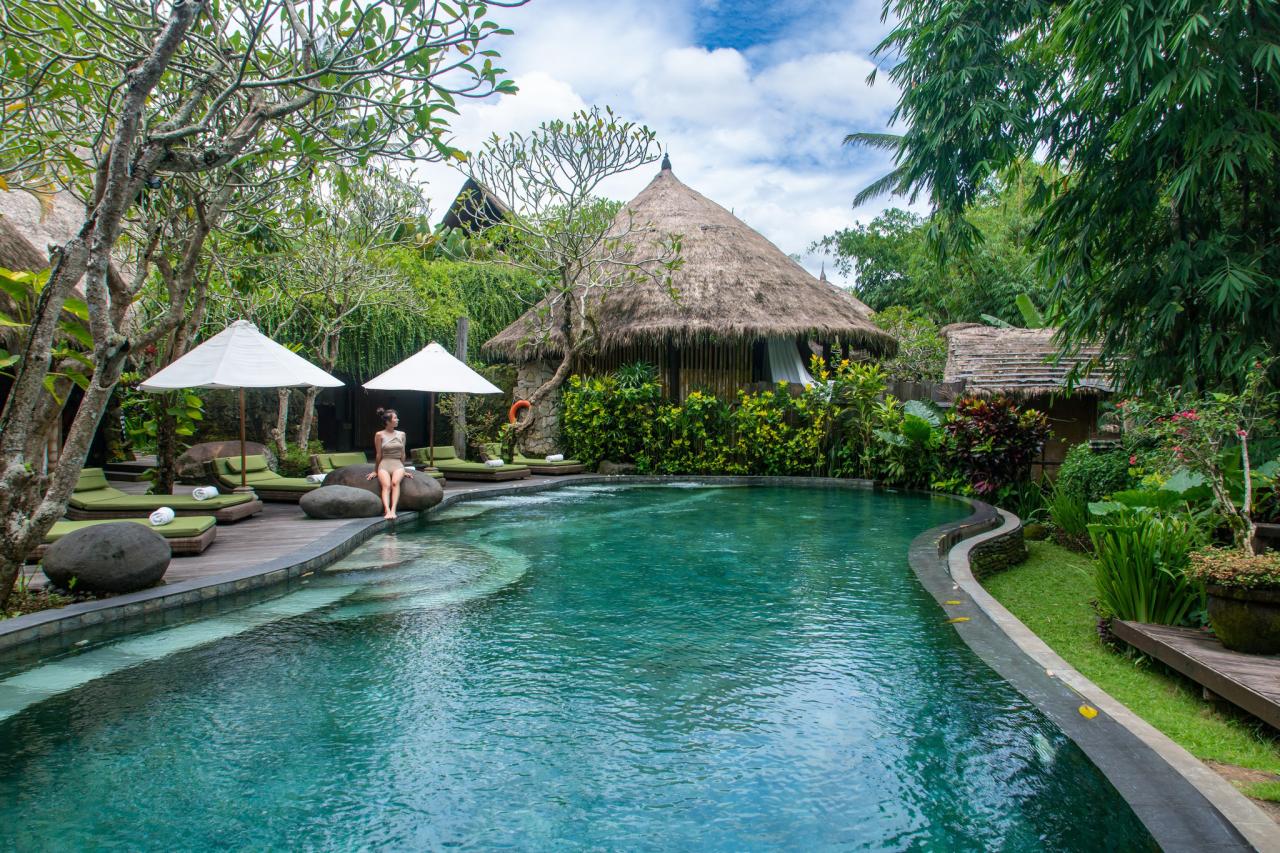 Locating Hotels Offering Free Wi-Fi In Bali