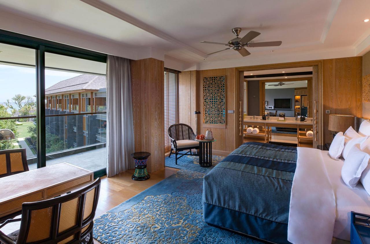 Identifying Hotels With Onsite Restaurants Bali