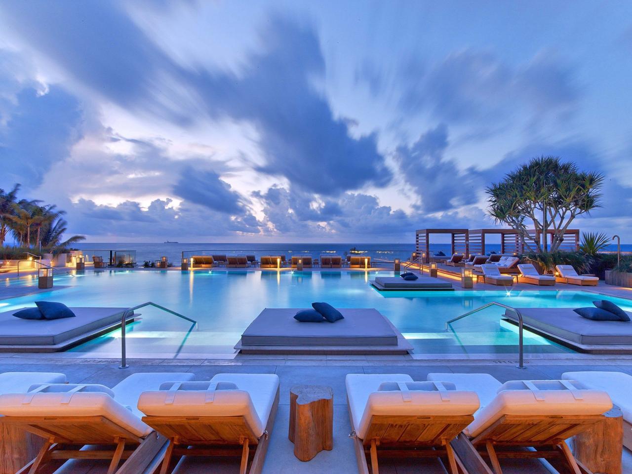 Which hotels offer the most impressive swimming pools?